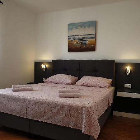 Apartments Ivana Задар Экстерьер фото